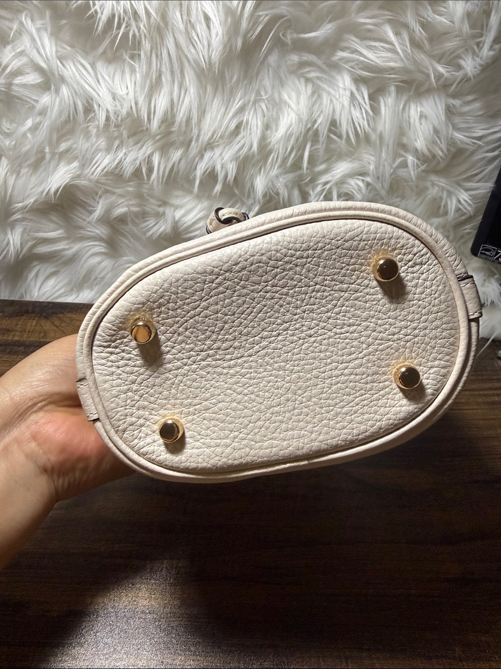Coach Cream Mini Bucket Bag with Star Accent - Picture 6 of 10